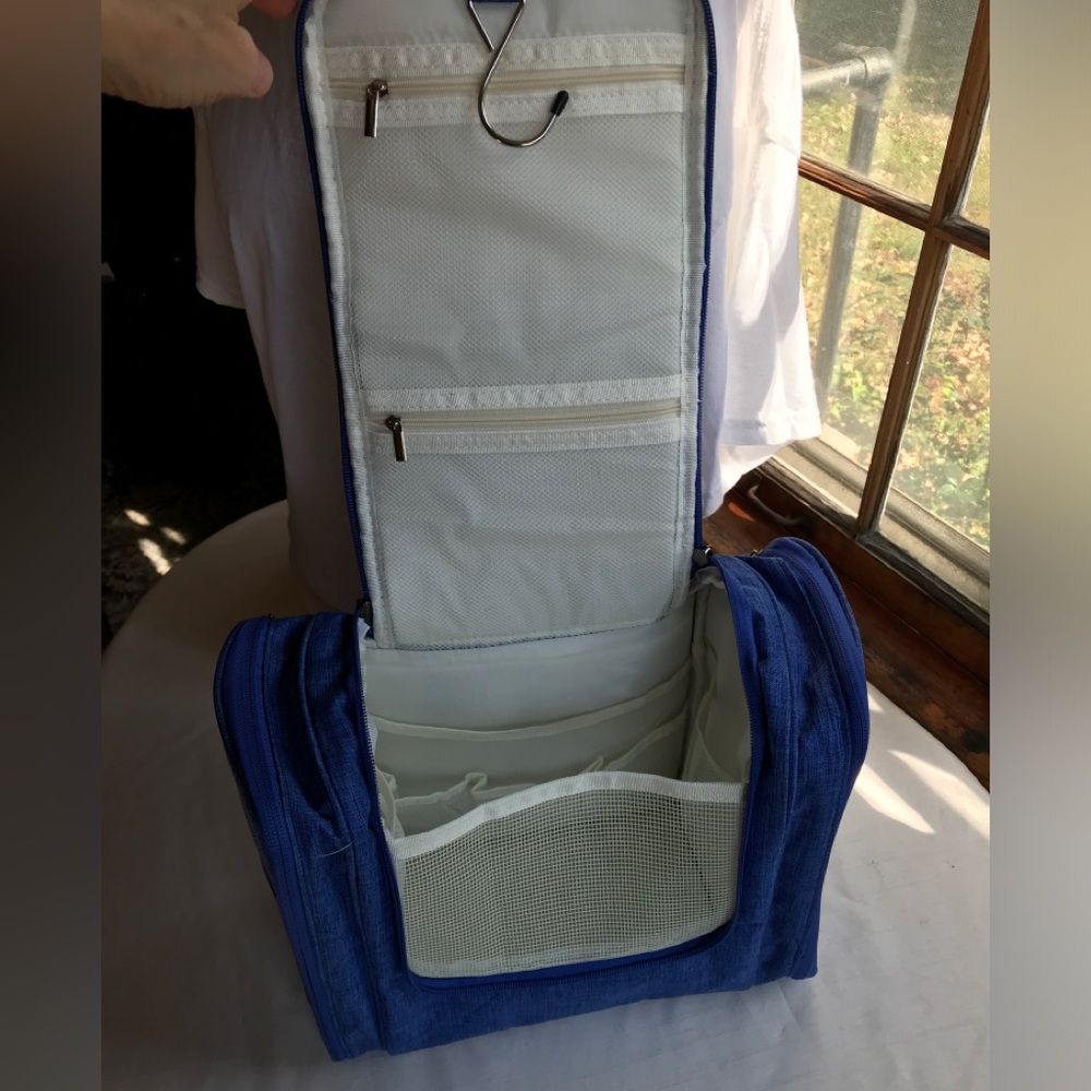 Roomy Blue Toiletries Bag - Picture 5 of 5